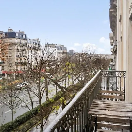Spacious 2bdr Near Quartier Latin For 6p *