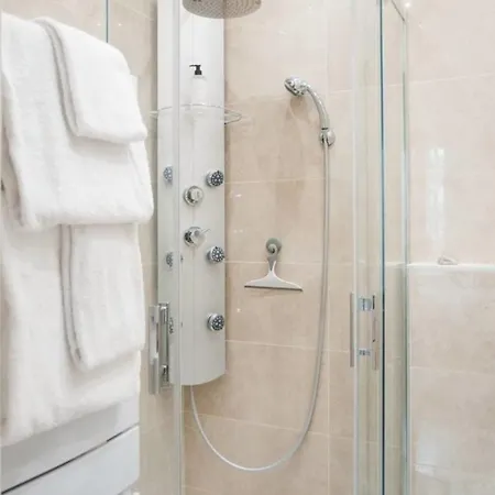 Apartment Spacious 2bdr Near Quartier Latin For 6p *